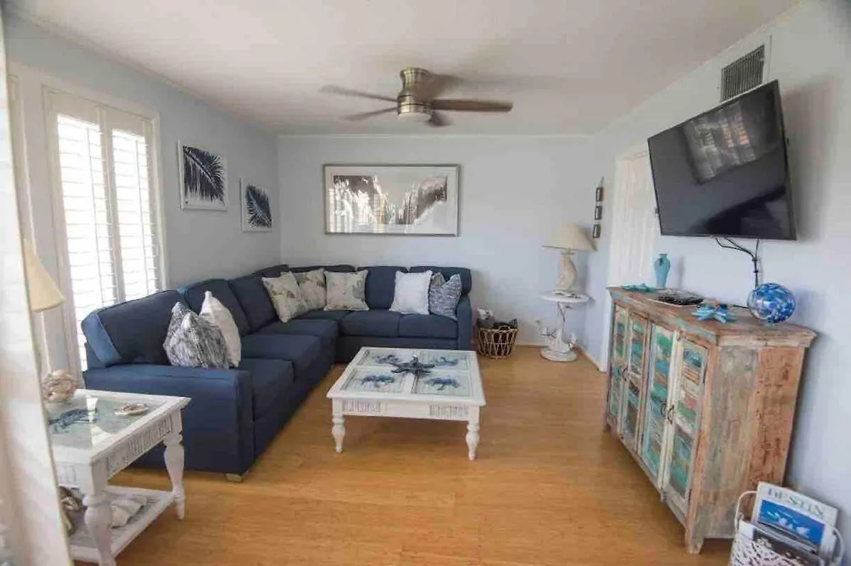 Nobles Nest Condo In Destin